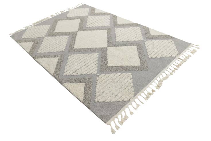 Detail image of 5' 2 x 7' 3 Arlo Rug