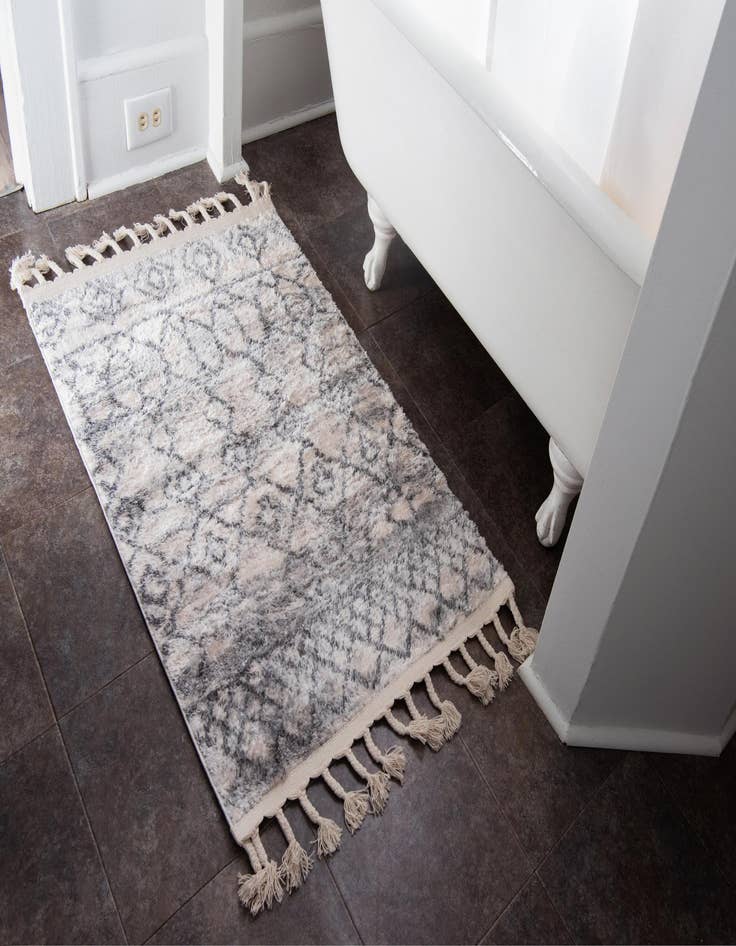 Detail image of 8' 2 x 10' 2 Artemis Rug