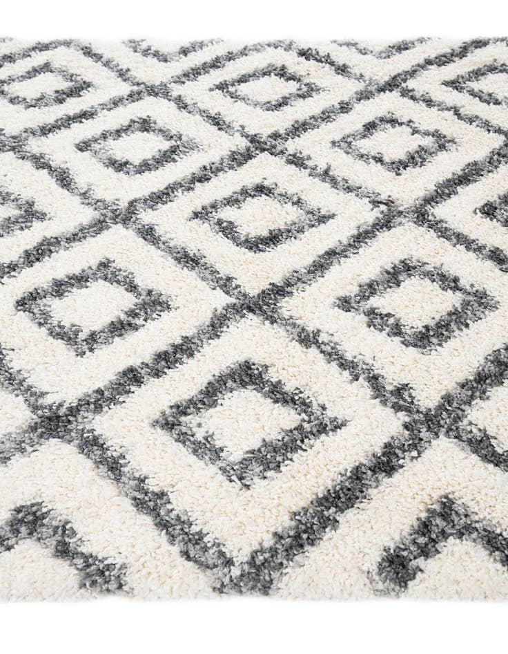 Detail image of 5' 4 x 7' 7 Athena Shag Rug