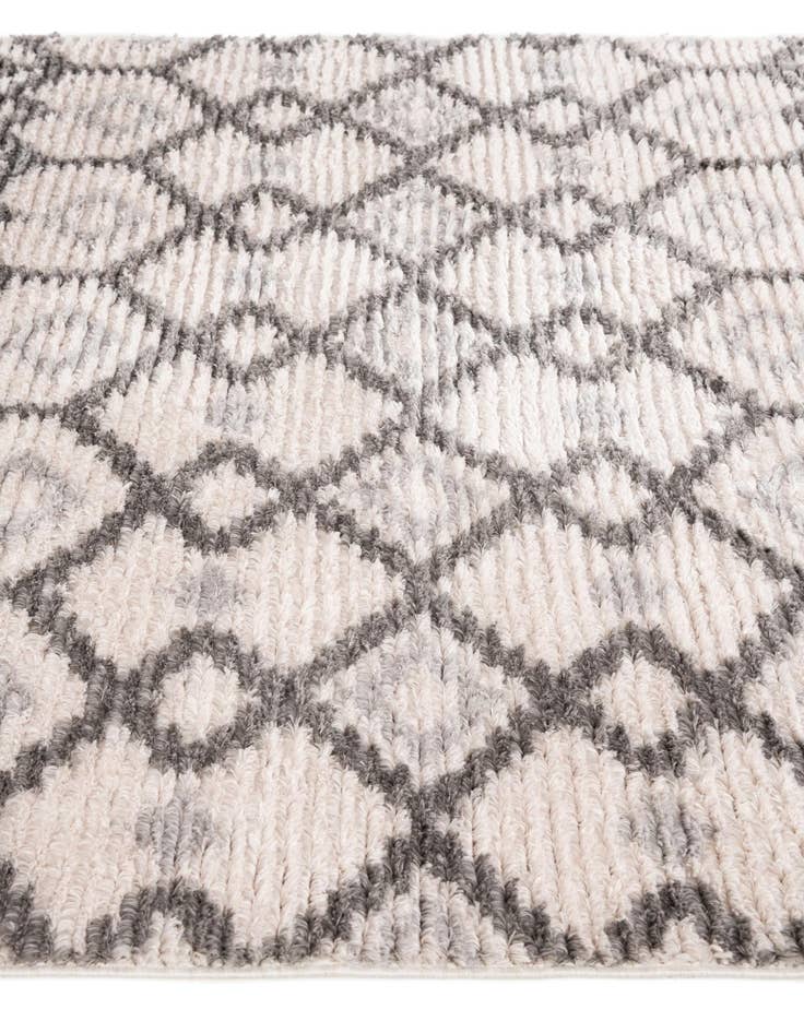 Detail image of 5' 3 x 7' 8 Athena Shag Rug