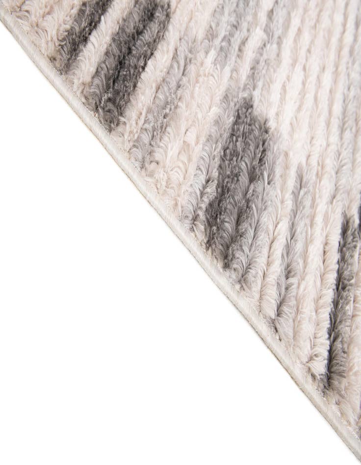 Detail image of 5' 2 x 7' 6 Athena Shag Rug