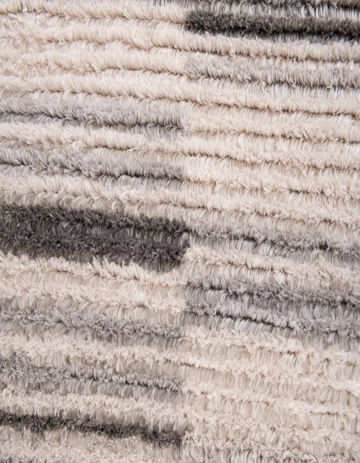 Detail image of 5' 2 x 7' 6 Athena Shag Rug