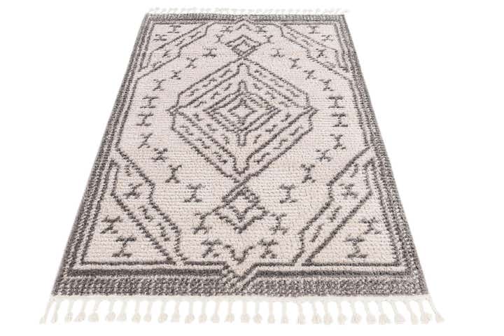 5' 3 x 7' 8 Athena Shag Rug