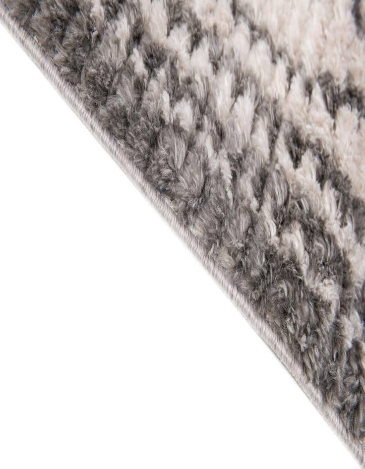 Detail image of 5' 3 x 7' 8 Athena Shag Rug