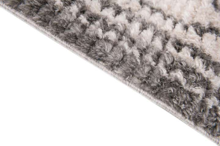 5' 3 x 7' 8 Athena Shag Rug