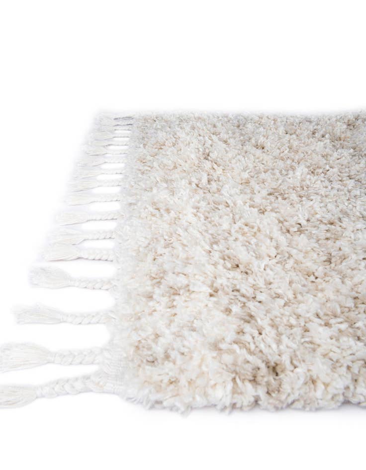 Detail image of 155cm x 245cm Lagom Shag Rug