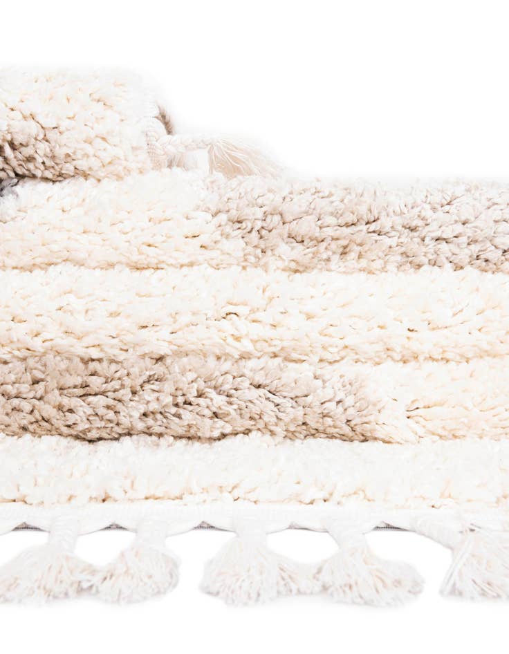 Detail image of 8' x 10' Athena Shag Rug