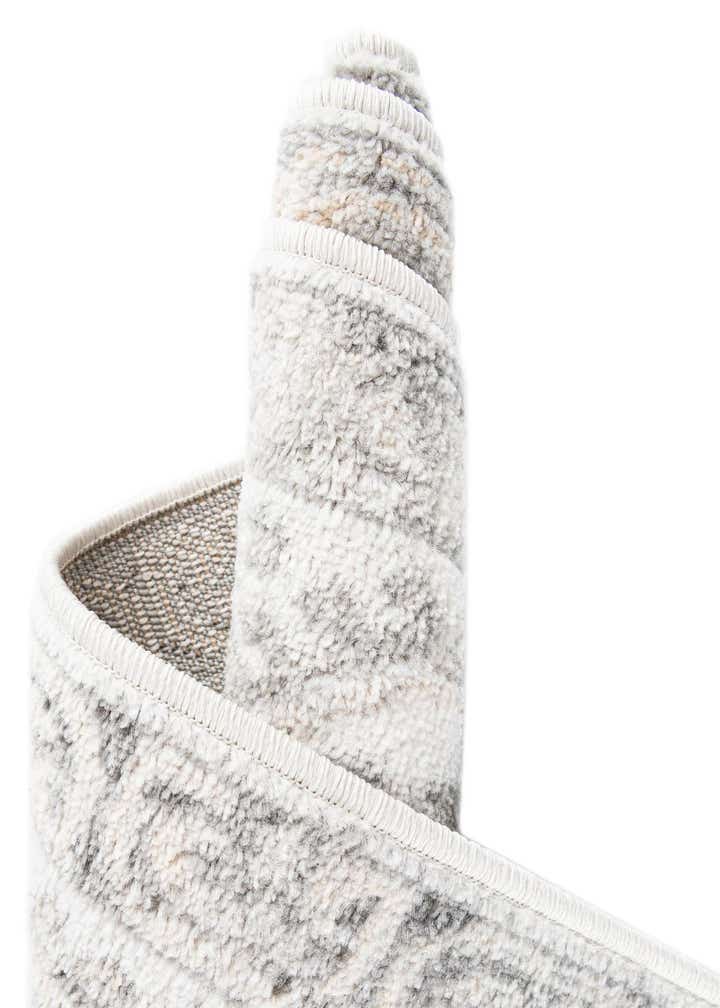 7' 1 x 10' Aurelia Rug