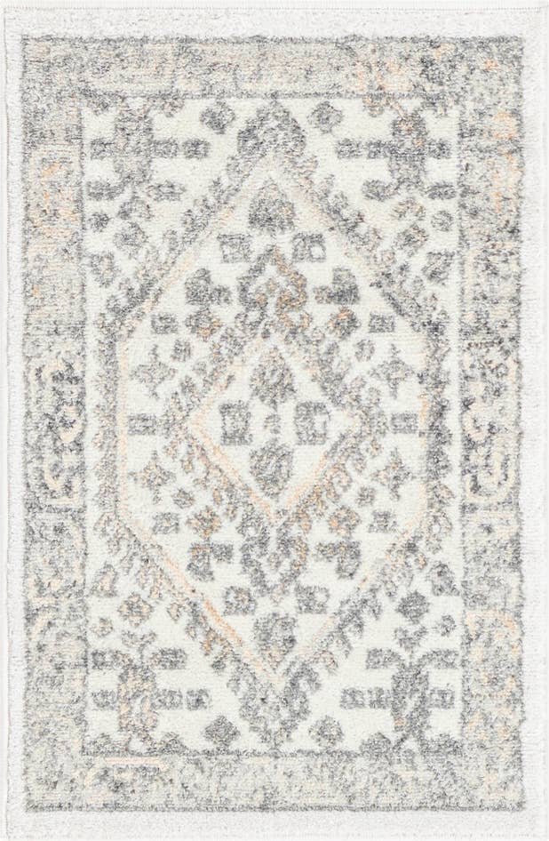 Detail image of 2' x 3' Aurelia Rug