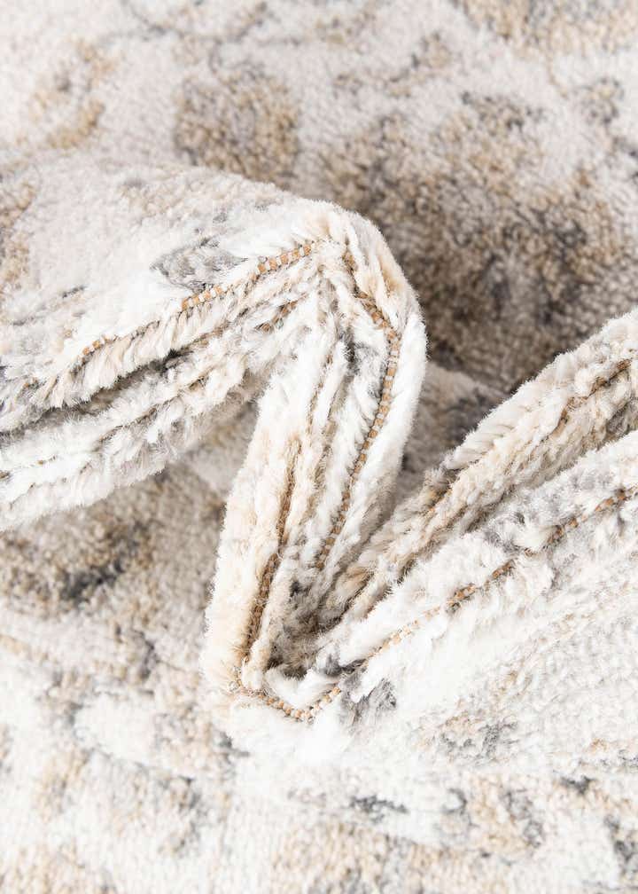 3' x 5' 3 Aurelia Rug