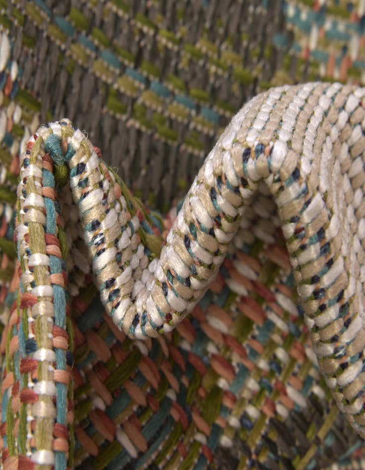 Detail image of 4' x 6' Easy-Clean Baja Indoor / Outdoor Rug