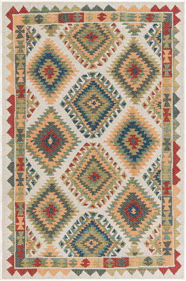 Detail image of 4' x 6' Easy-Clean Baja Indoor / Outdoor Rug