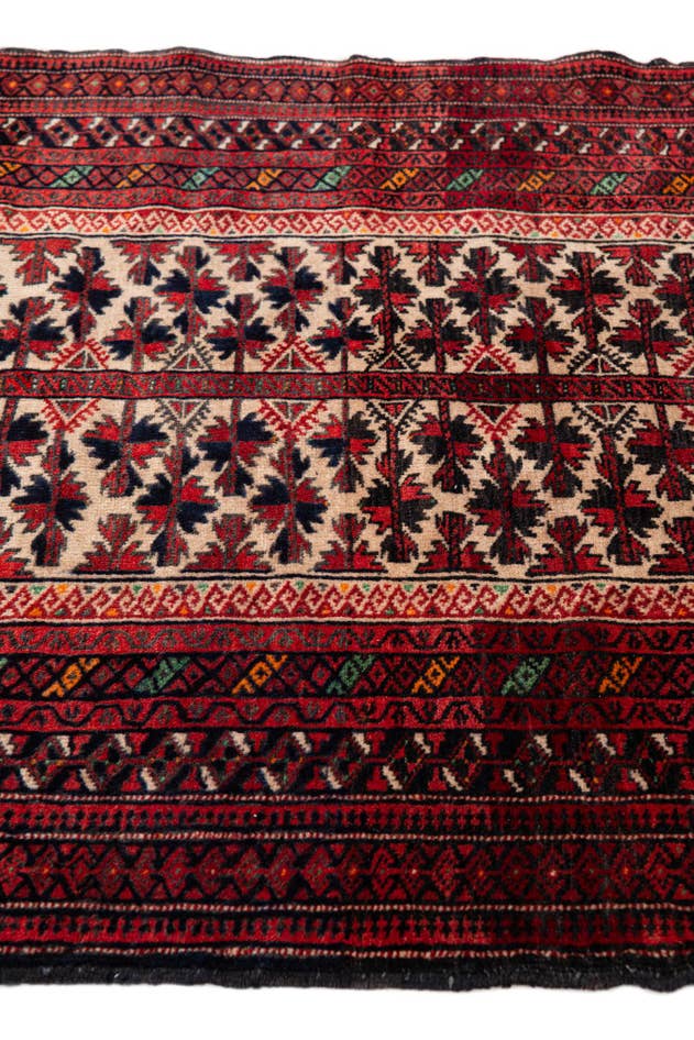 Detail image of 3' 2 x 5' 8 Hand Knotted Balouch Wool Rug