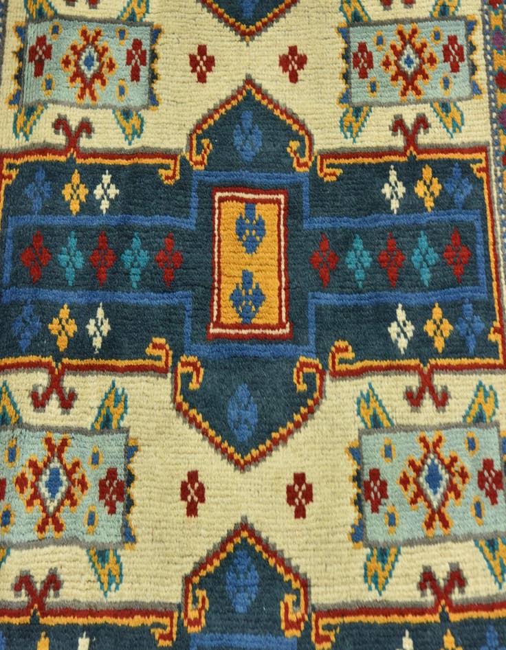 Detail image of 3' 5 x 4' 9 Hand Knotted Balouch Rug