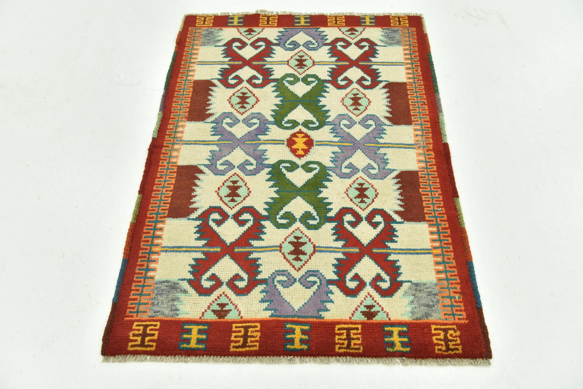 2' 8 x 3' 11 Hand Knotted Balouch Rug