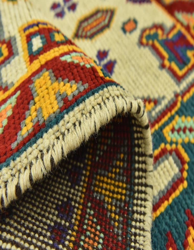 Detail image of 2' 8 x 4' 2  Hand Knotted Balouch Rug
