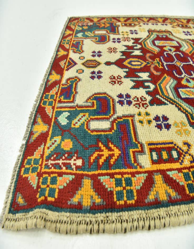 Detail image of 2' 8 x 4' 2  Hand Knotted Balouch Rug