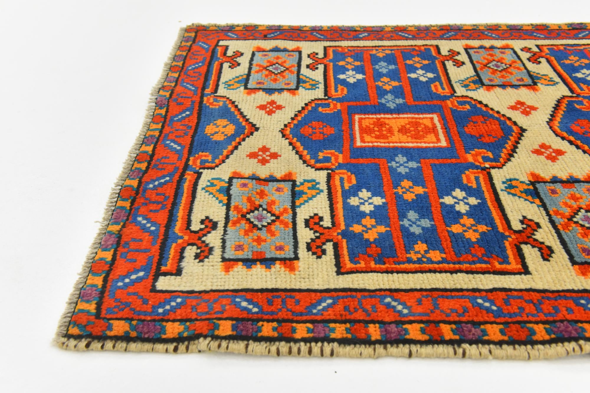 2' 9 x 4' Hand Knotted Balouch Rug