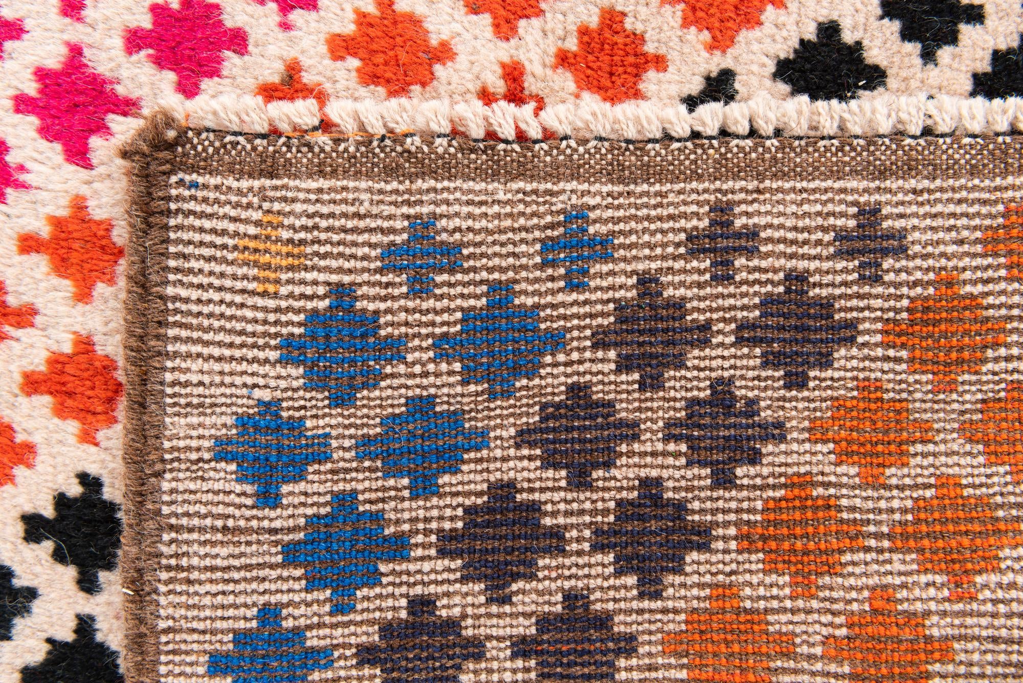 4' 9 x 6' 8 Hand Knotted Balouch Wool Rug