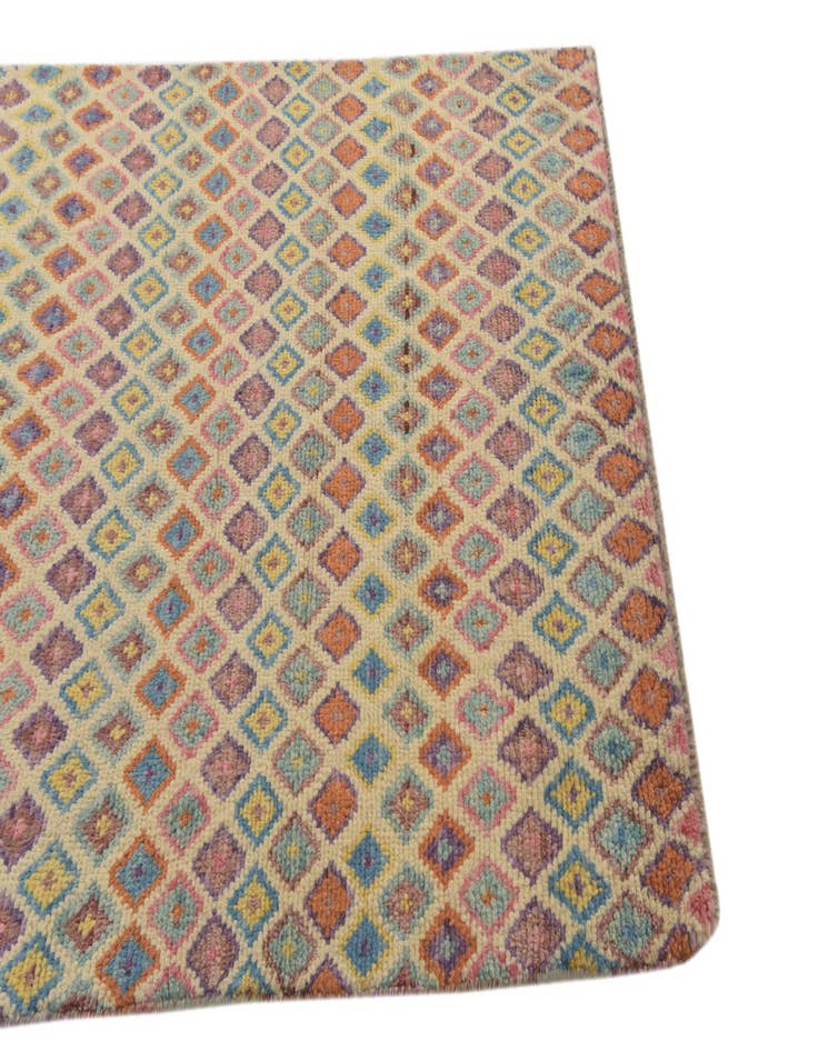 Detail image of 4' 5 x 6' 5 Hand Knotted Balouch Wool Rug