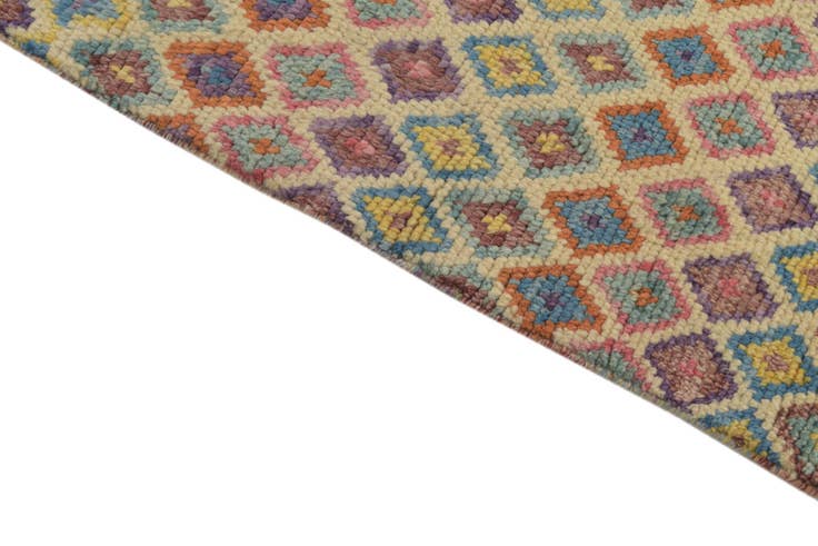 Detail image of 4' 5 x 6' 5 Hand Knotted Balouch Wool Rug
