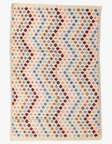 5' 4 x 8' Hand Knotted Balouch Wool Rug