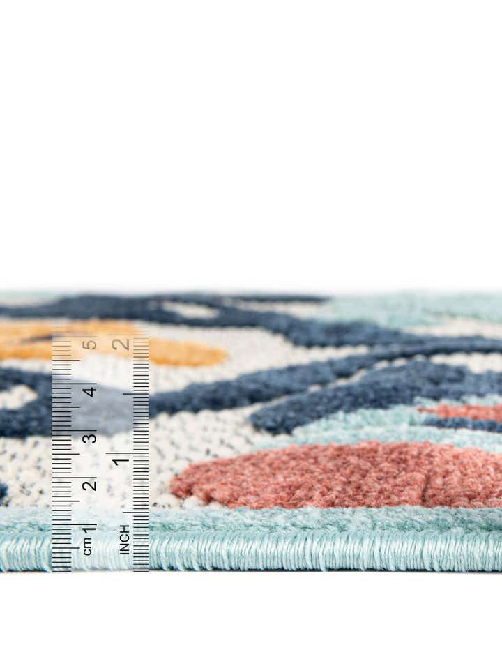 7' x 10' Easy-Clean Belize Indoor / Outdoor Rug