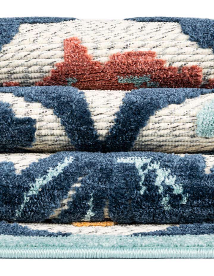 7' x 10' Easy-Clean Belize Indoor / Outdoor Rug