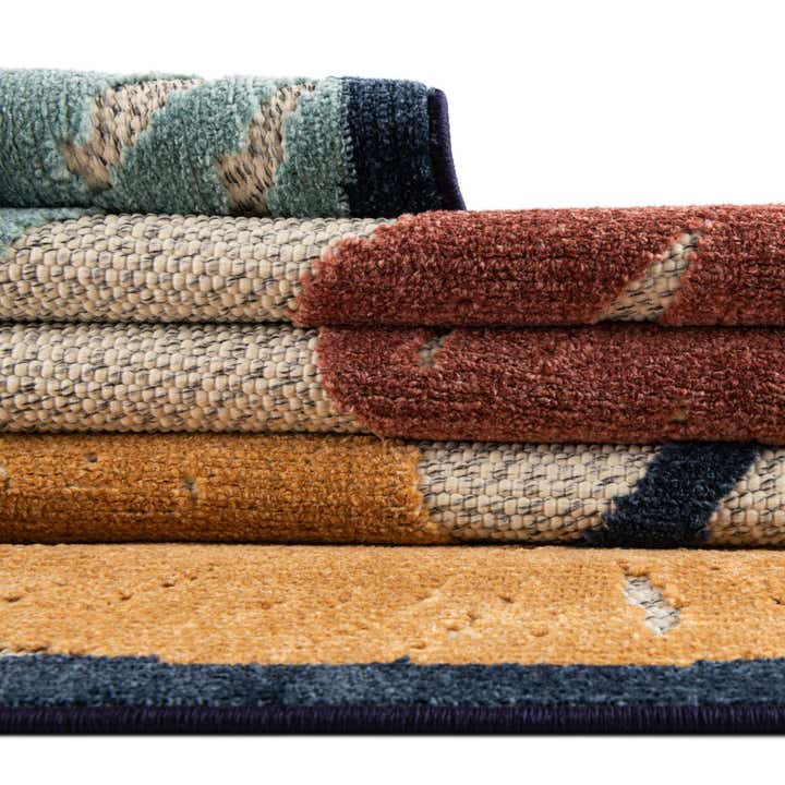 5' 3 x 8' Easy-Clean Belize Indoor / Outdoor Rug