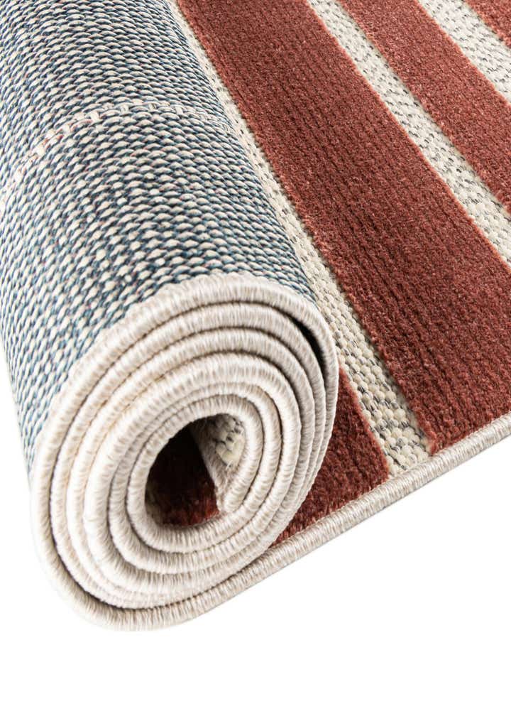 5' 3 x 8' Easy-Clean Belize Indoor / Outdoor Rug
