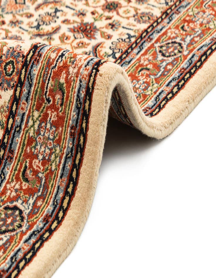 Detail image of 4' x 6' Hand Knotted Bidjar Wool Rug