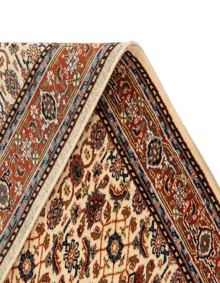 Detail image of 4' x 6' Hand Knotted Bidjar Wool Rug