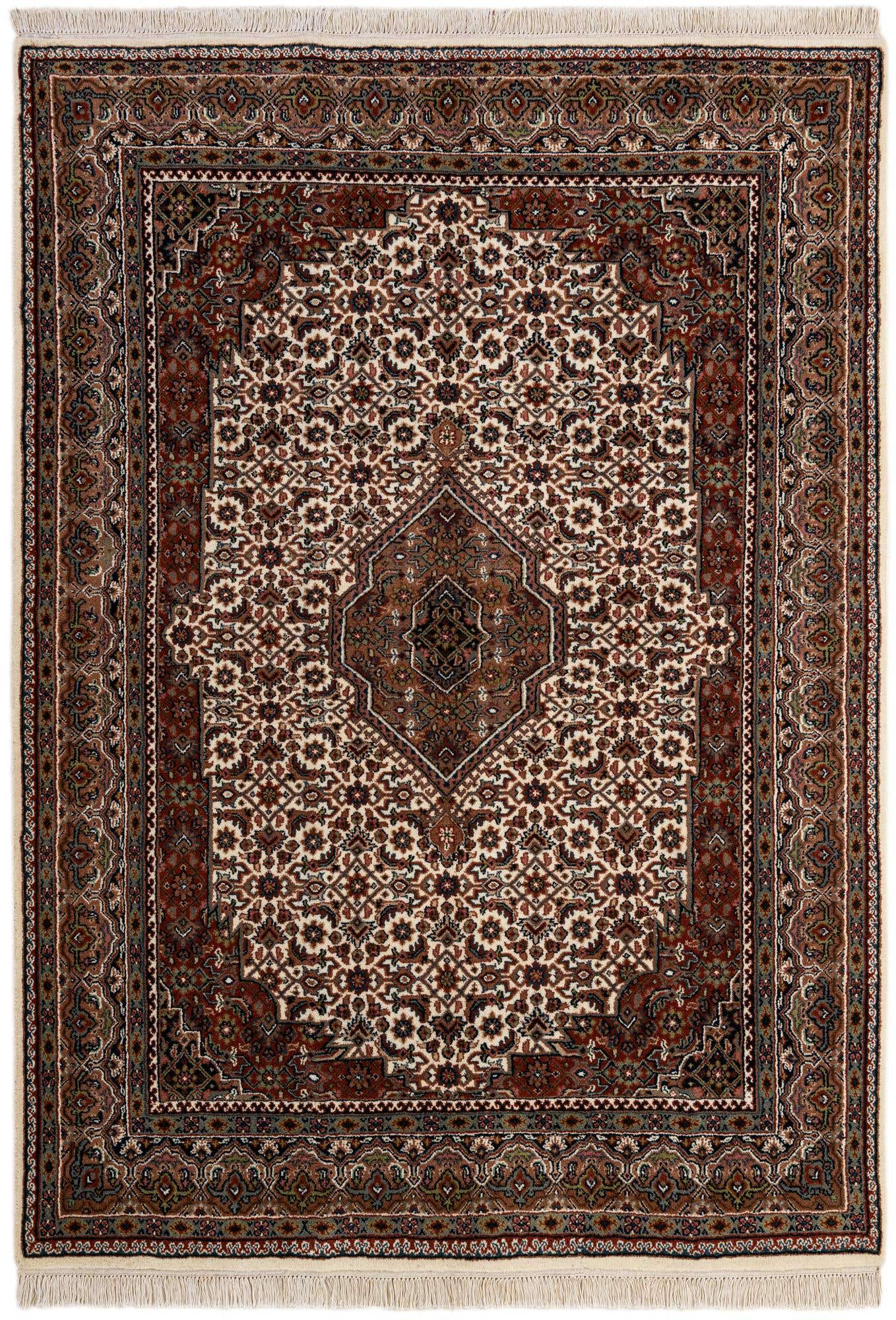 5' 8 x 7' 10 Hand Knotted Bidjar Wool Rug