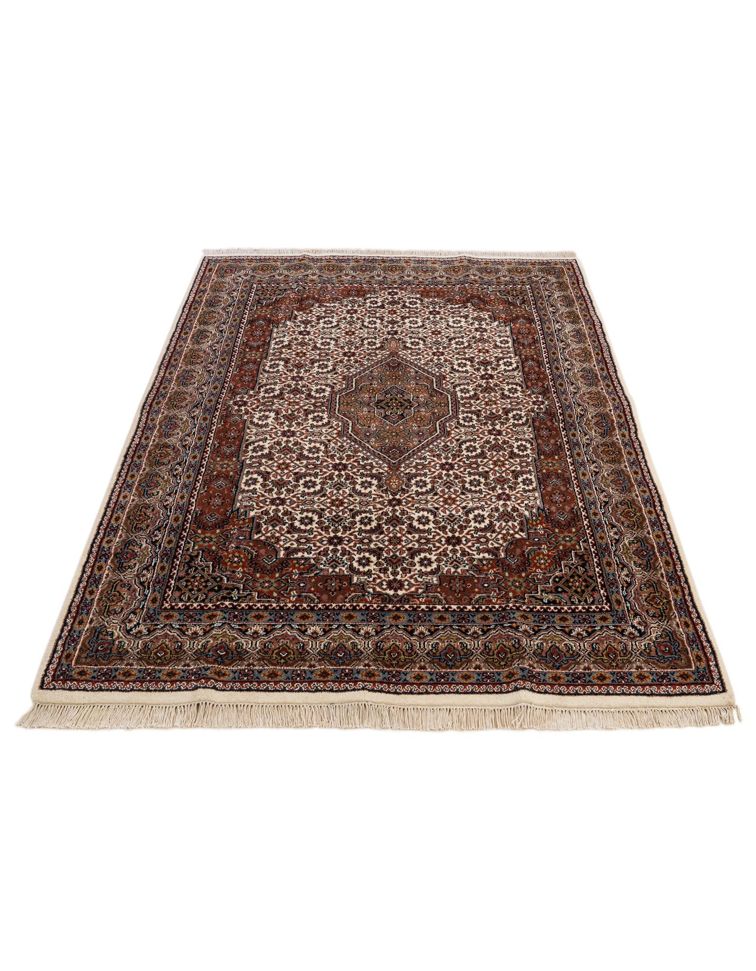 5' 5 x 7' 10 Hand Knotted Bidjar Wool Rug
