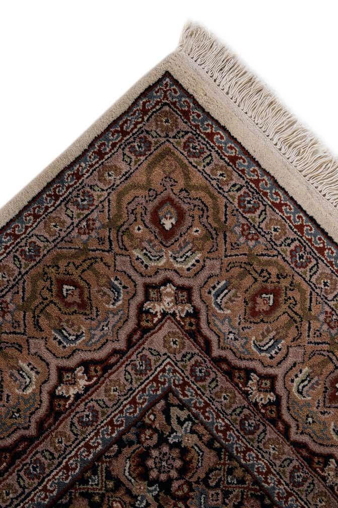 6' 8 x 10' 1 Hand Knotted Bidjar Wool Rug