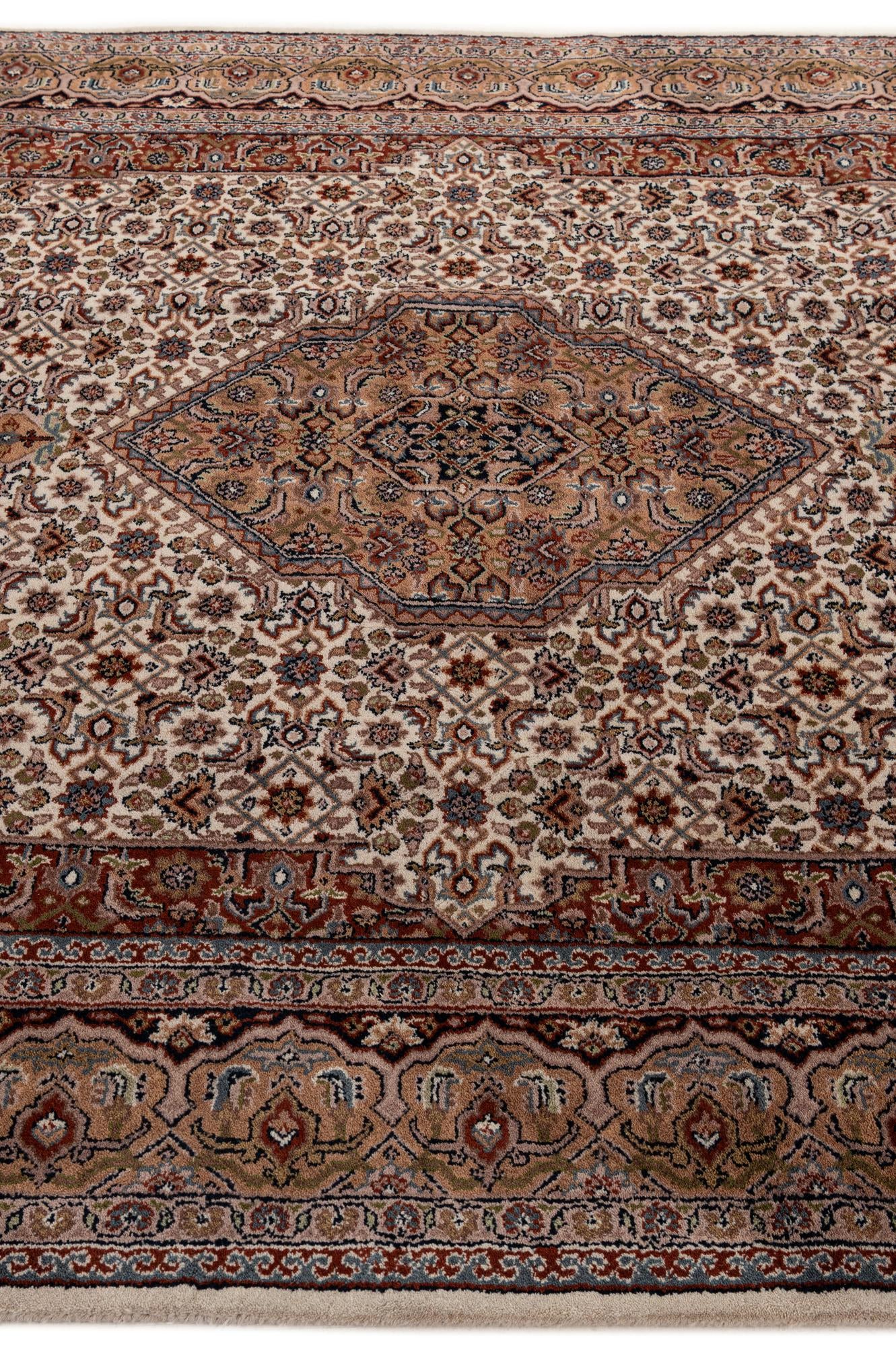 6' 8 x 10' 1 Hand Knotted Bidjar Wool Rug