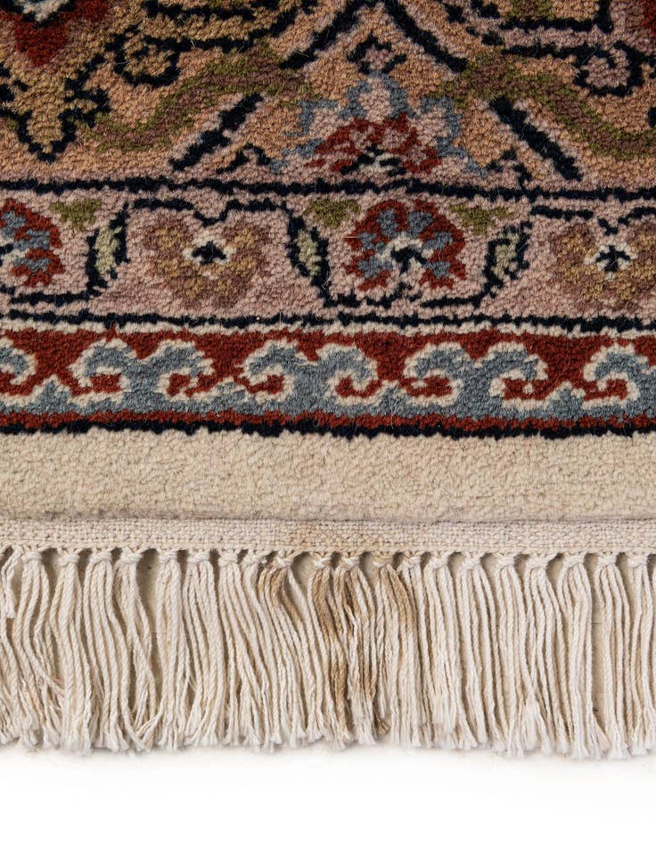 Detail image of 6' 8 x 10' 1  Hand Knotted Bidjar Wool Rug