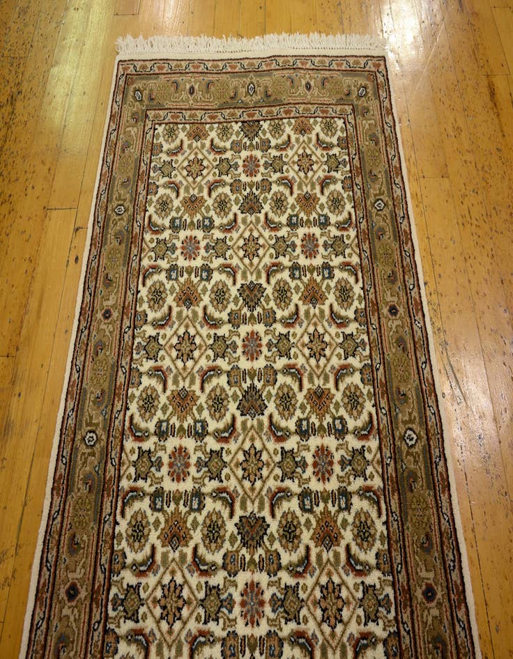 Detail image of 3' x 5' 3  Hand Knotted Bidjar Wool Rug