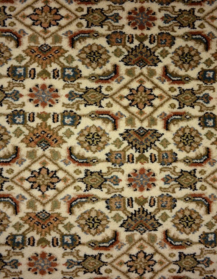 Detail image of 3' x 5' 3  Hand Knotted Bidjar Wool Rug
