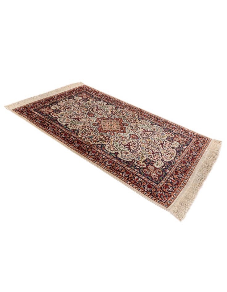 Detail image of 3' 2 x 5' 2 Hand Knotted Bidjar Oriental Wool Rug