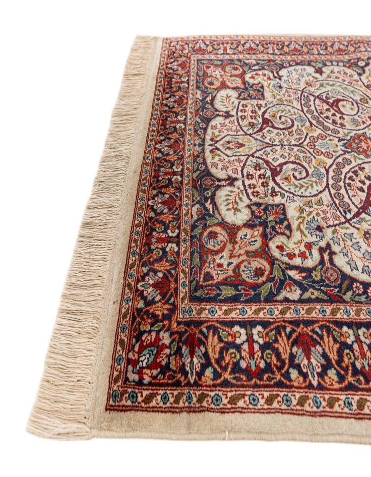 Detail image of 3' 2 x 5' 2 Hand Knotted Bidjar Oriental Wool Rug