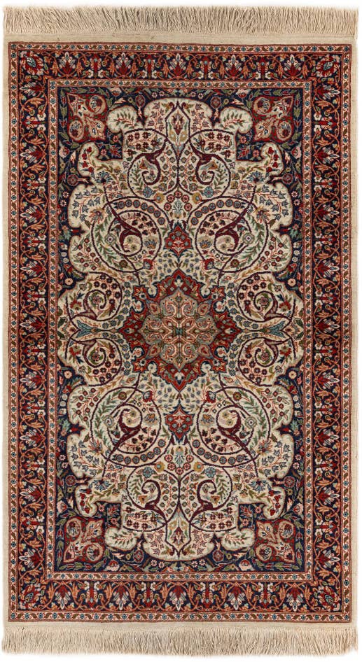 Detail image of 3' 2 x 5' 2 Hand Knotted Bidjar Oriental Wool Rug