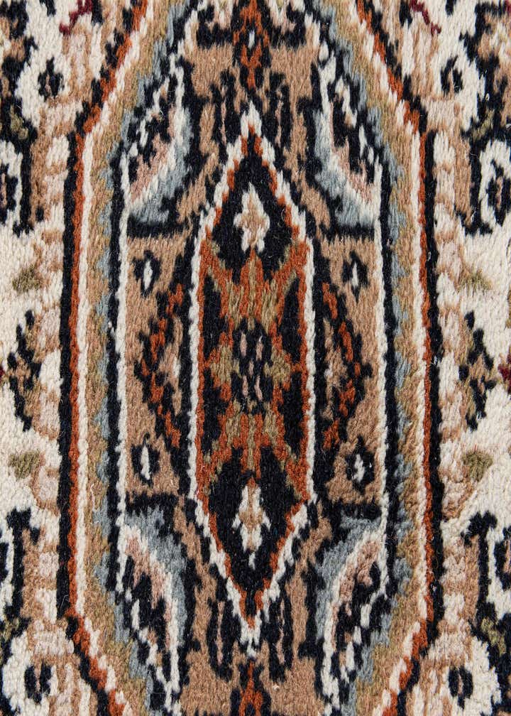 2' 5 x 4' 7 Hand Knotted Bidjar Oriental Wool Rug