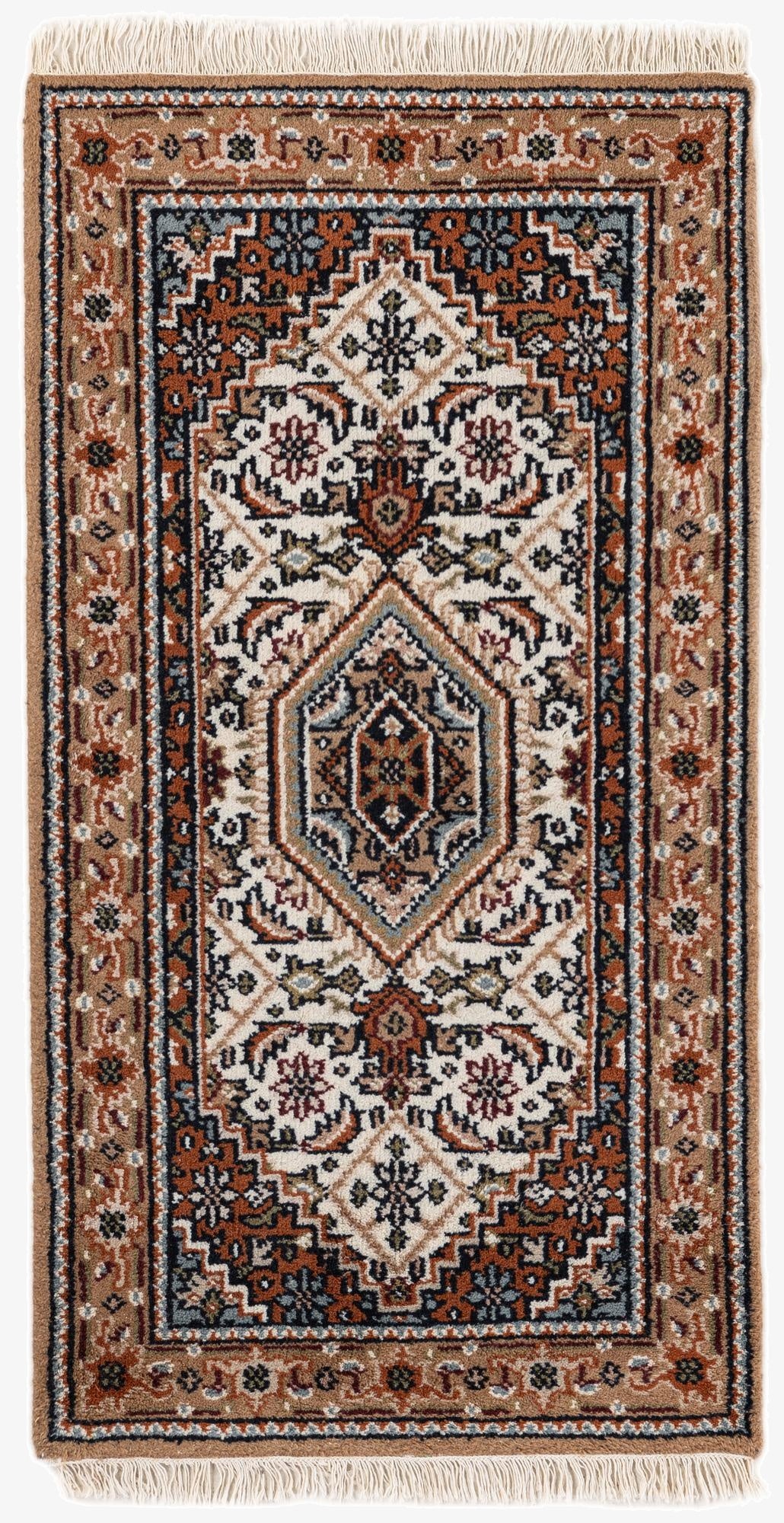 2' 5 x 4' 7  Hand Knotted Bidjar Oriental Wool Rug