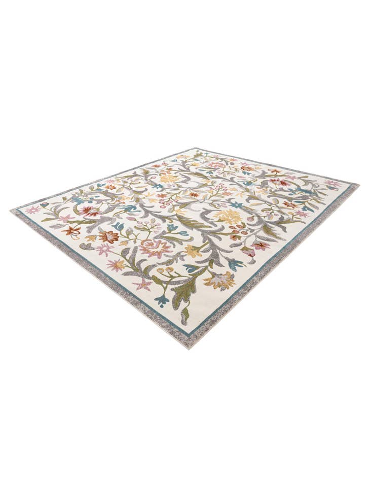 Detail image of 8' x 10' Blossom Rug
