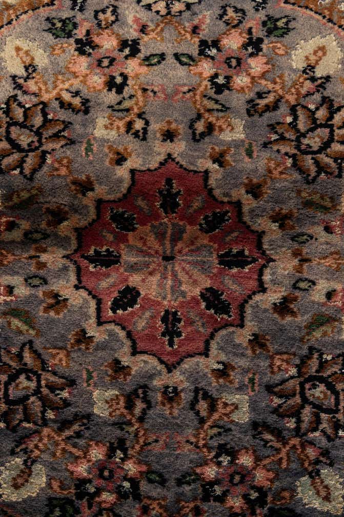 3' 2 x 4' 9 Hand Knotted Bokhara Oriental Rug