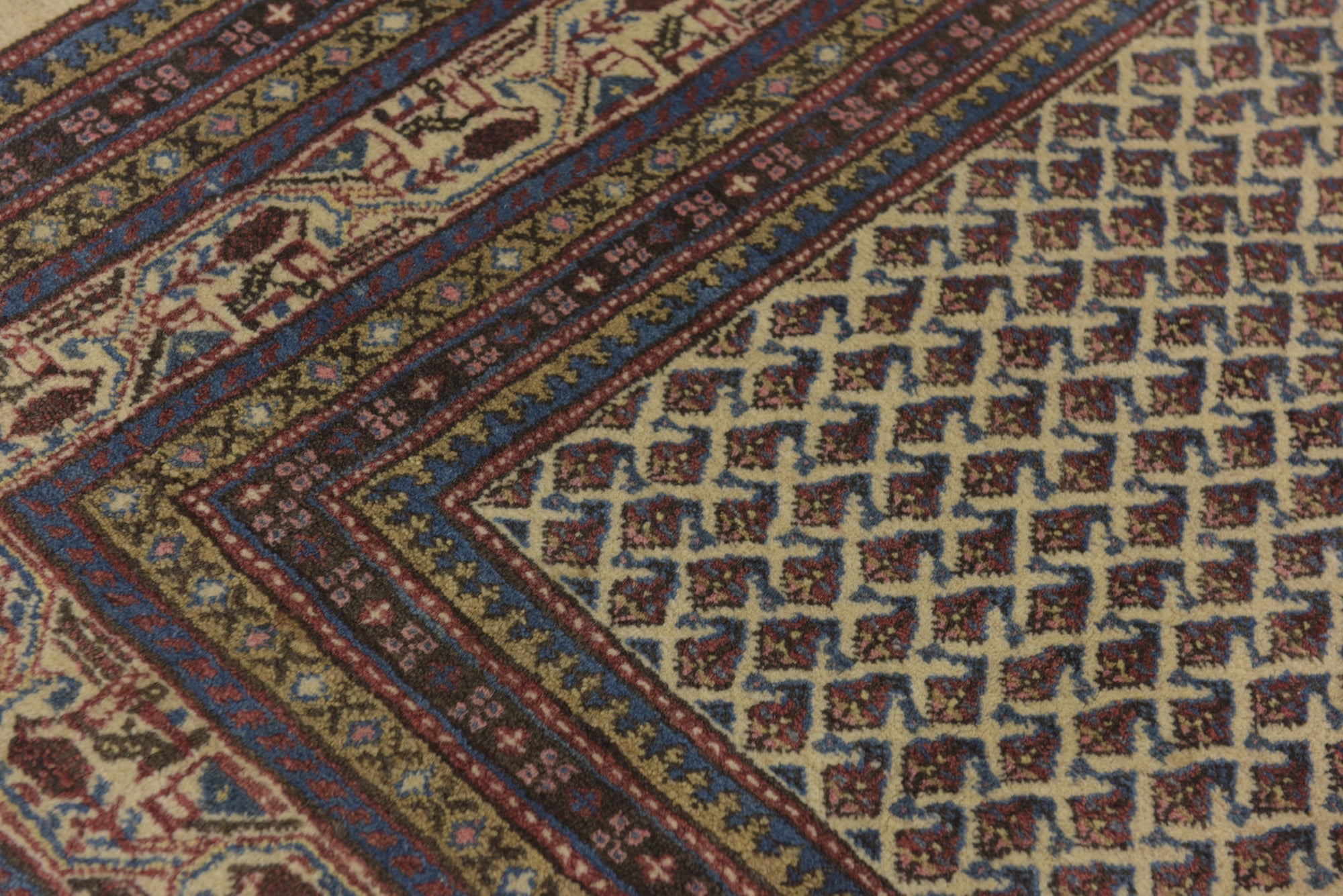 7' 4 x 10' 10 Hand Knotted Botemir Persian Wool Rug