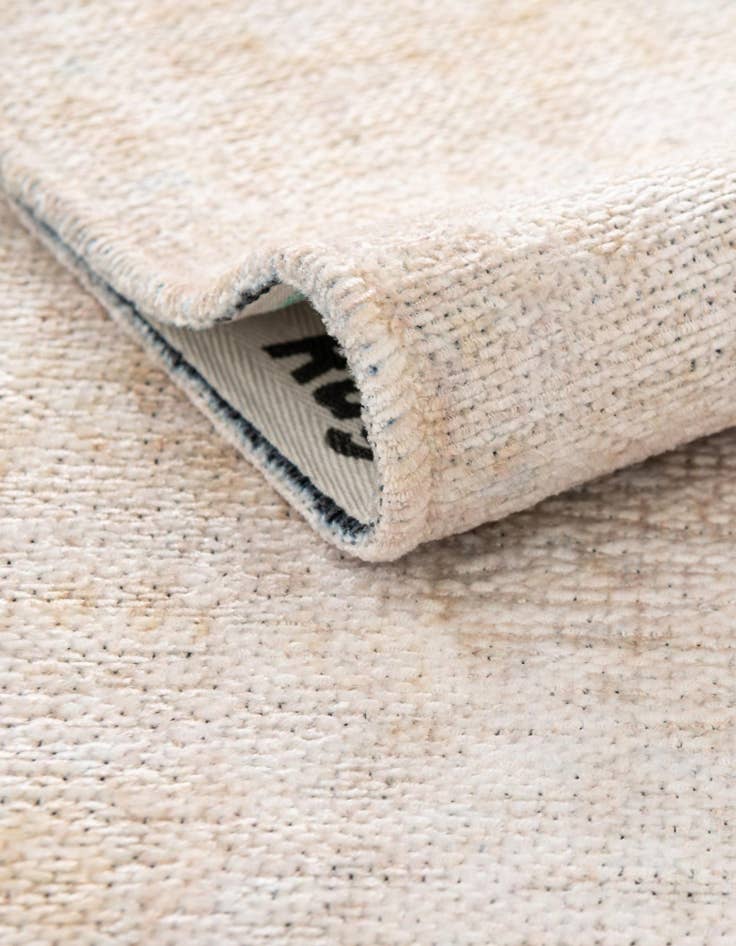 Detail image of 2' x 3' 1 Boutique Rug