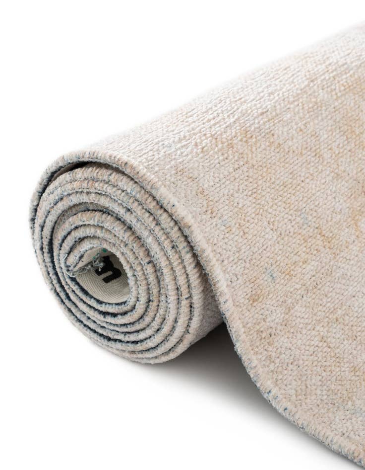 Detail image of 2' x 3' 1 Boutique Rug