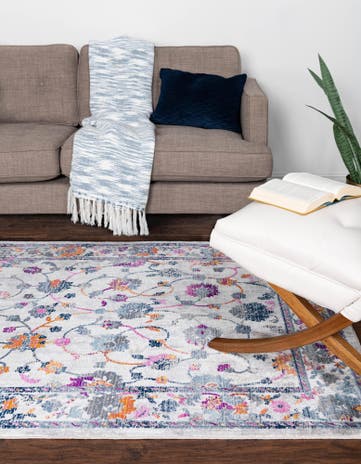 8' x 9' 10 Budapest Rug
